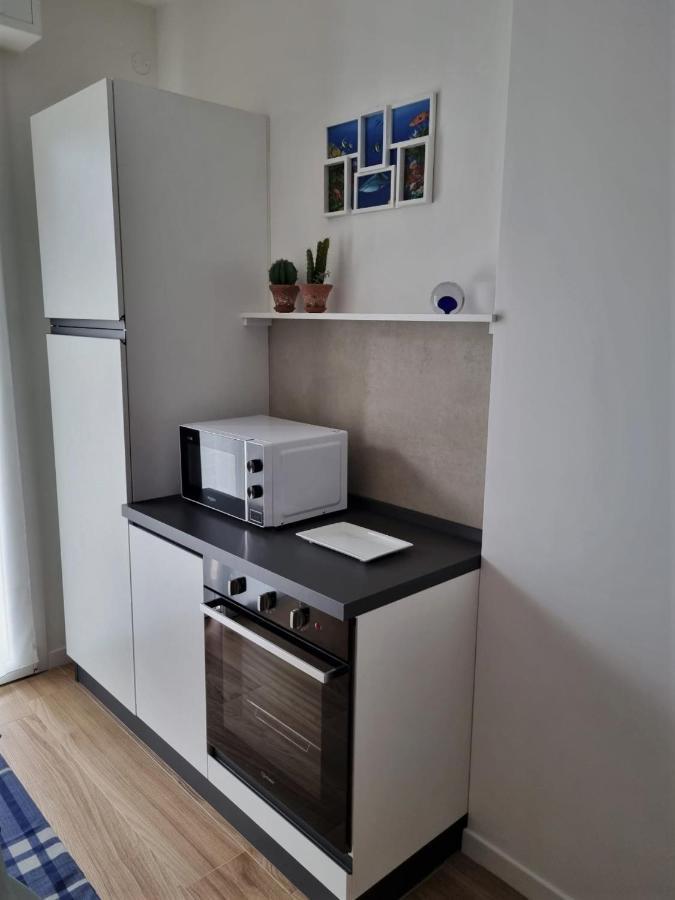 New Apartment Close To The Cinque Terre La Spezia Bagian luar foto
